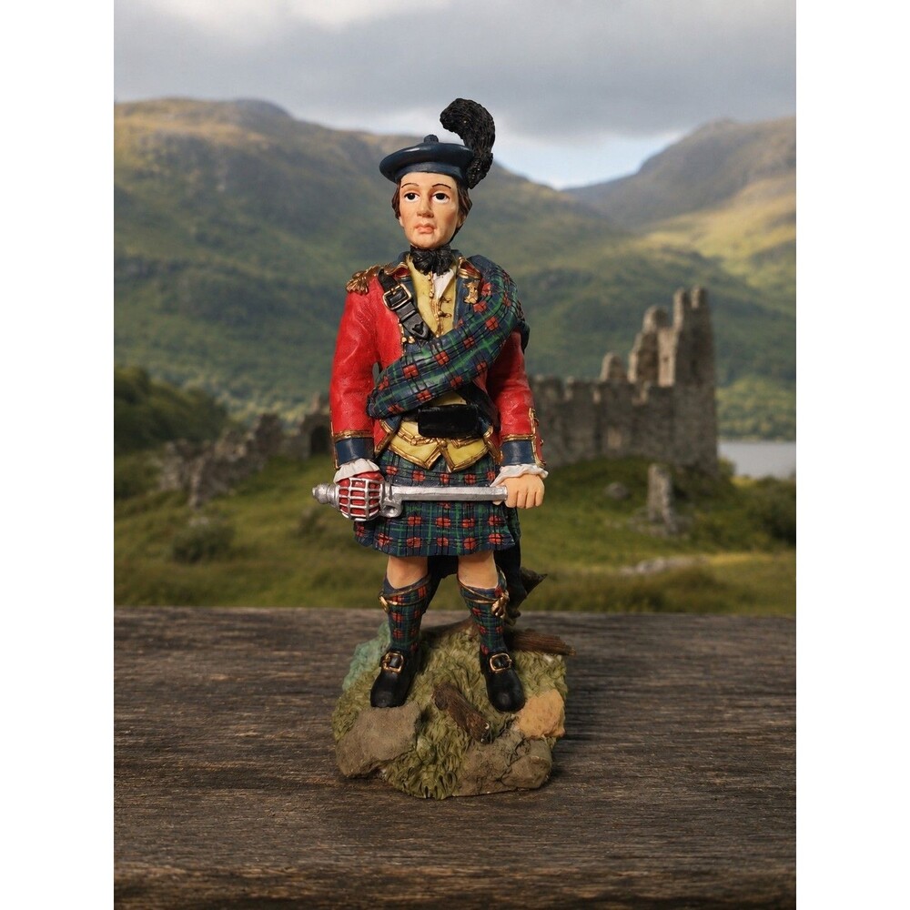 Sculptures UK Handmade Scottish Highlander Soldier Resin Figurine Tartan 6"